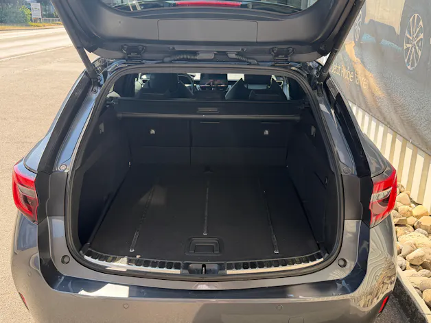 Toyota Corolla Touring Sports 2.0 HSD Premium