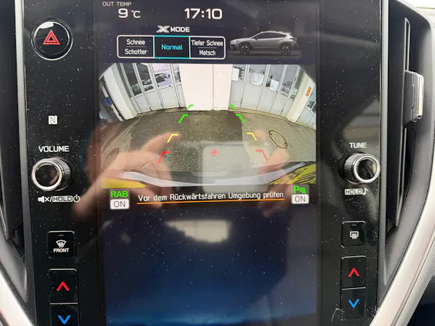 Subaru Crosstrek 2.0i e-Boxer Swiss Plus