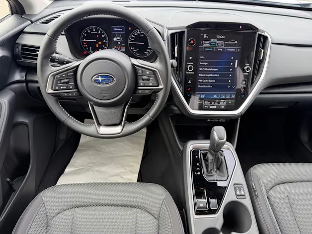 Subaru Crosstrek 2.0i e-Boxer Swiss Plus