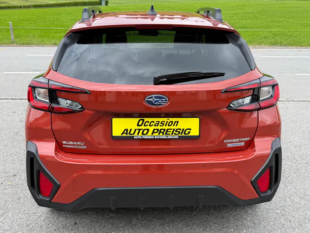Subaru Crosstrek 2.0i e-Boxer Swiss Plus