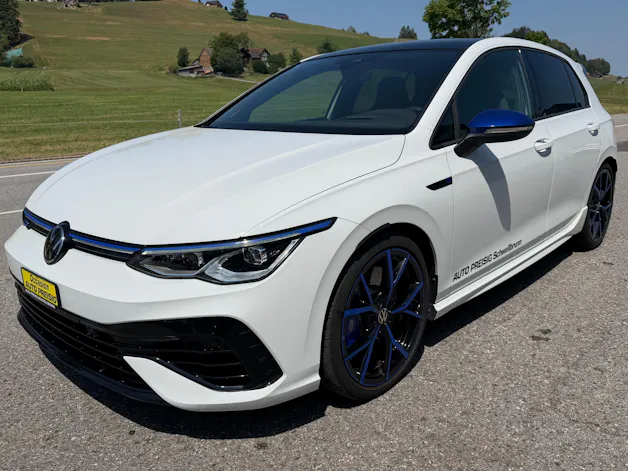 VW Golf VIII 2.0 TSI R 20 Years DSG 4motion