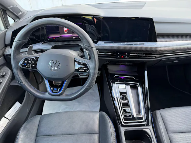 VW Golf VIII 2.0 TSI R 20 Years DSG 4motion