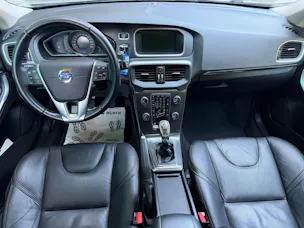 Volvo V40 1.6 T3 Summum S/S