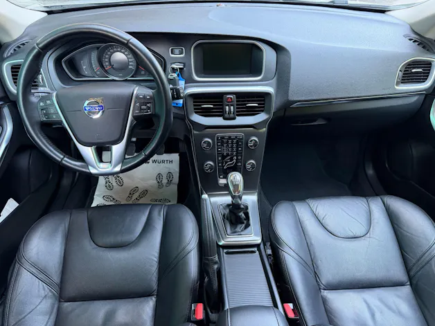 Volvo V40 1.6 T3 Summum S/S