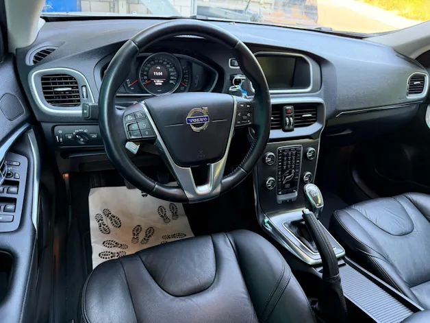 Volvo V40 1.6 T3 Summum S/S