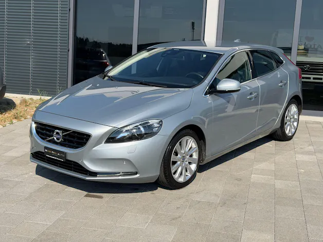 Volvo V40 1.6 T3 Summum S/S