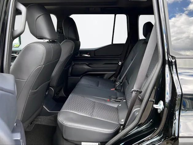 Toyota Land Cruiser 2.8 D 48V Invincible