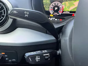 Audi Q2 40 TFSI S line quattro S-tronic Mythosschwarz Metallic