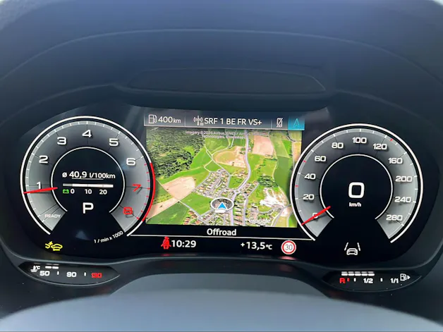 Audi Q2 40 TFSI S line quattro S-tronic Mythosschwarz Metallic