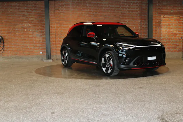 Smart #1 66 kWh Brabus AWD, 428 PS, Aktions-Leasing 0,9%, sofort verfügbar