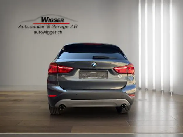 BMW X1 xDrive 25i