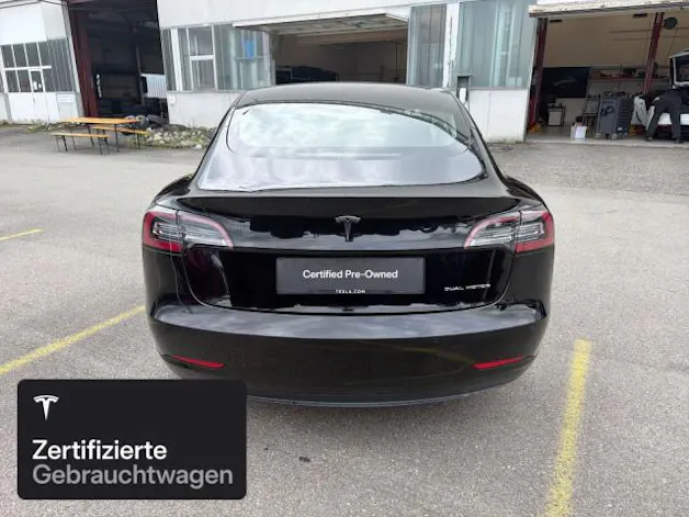 Tesla Model 3 Long Range AWD