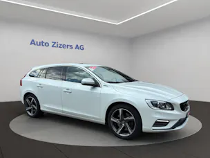 Volvo V60 D6 AWD Plug-in Hybrid Momentum R-Design