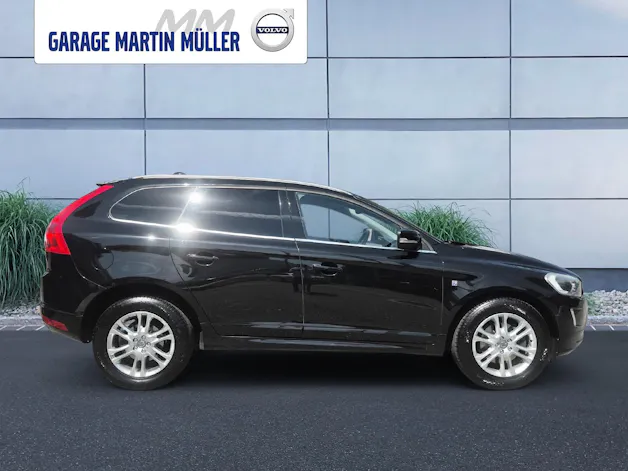 Volvo XC60 2.4 D4 Ocean Race AWD