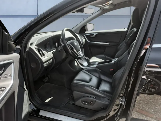 Volvo XC60 2.4 D4 Ocean Race AWD