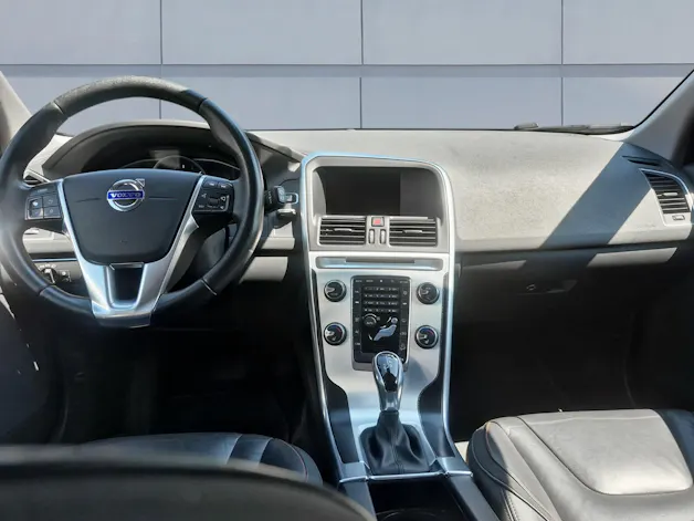 Volvo XC60 2.4 D4 Ocean Race AWD