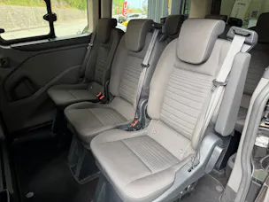 FORD Tourneo Custom 310 L2H1 Titanium