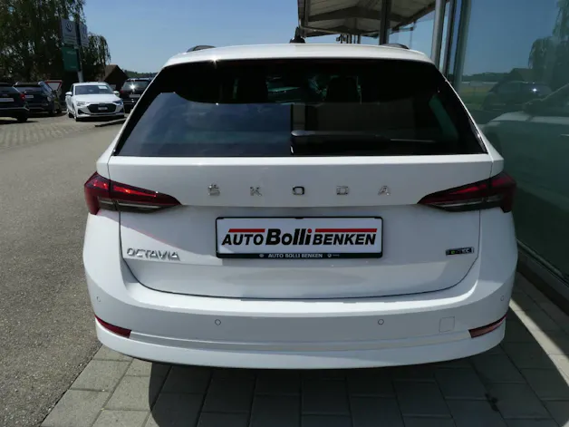 Škoda Octavia Combi 1.5 TSI Ambition DSG