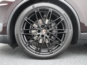Porsche Macan 4