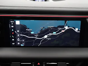Porsche Macan 4