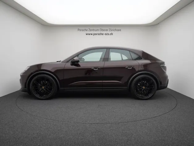 Porsche Macan 4