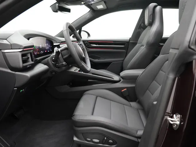 Porsche Macan 4