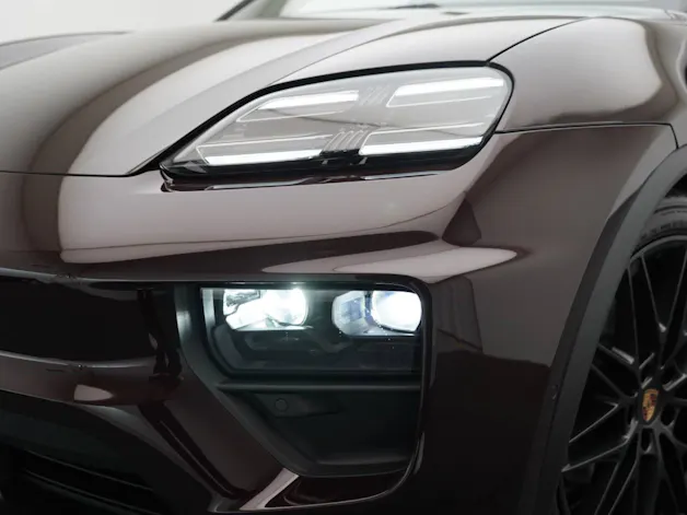 Porsche Macan 4