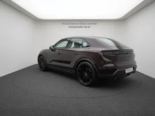 Porsche Macan 4