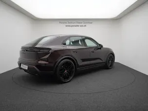 Porsche Macan 4