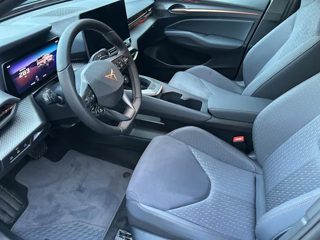 Cupra Raval 52 kWh Dynamic+
