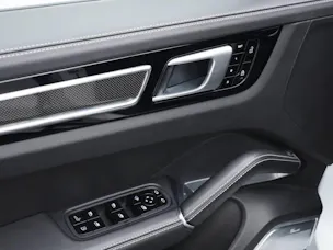 Porsche Cayenne Turbo S E-Hybrid Coupé