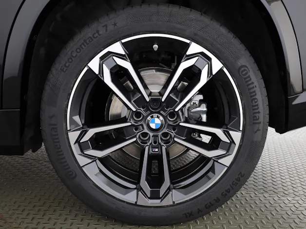 BMW iX1 eDrive 20 Ed. M Sport