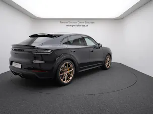 Porsche Cayenne Turbo E-Hybrid Coupé mit GT-Paket