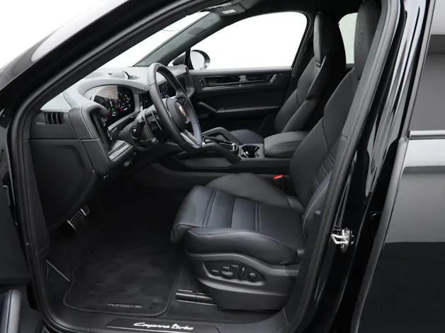 Porsche Cayenne Turbo E-Hybrid Coupé mit GT-Paket