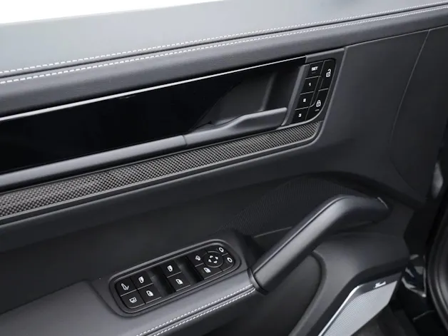 Porsche Cayenne Turbo E-Hybrid Coupé mit GT-Paket