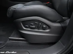 Porsche Cayenne Turbo E-Hybrid Coupé mit GT-Paket