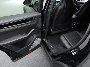 Porsche Cayenne Turbo E-Hybrid Coupé mit GT-Paket