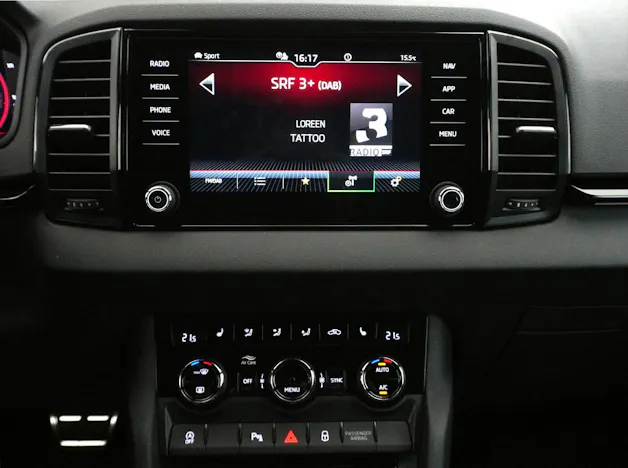 Škoda Karoq 1.5 TSI SportLine DSG
