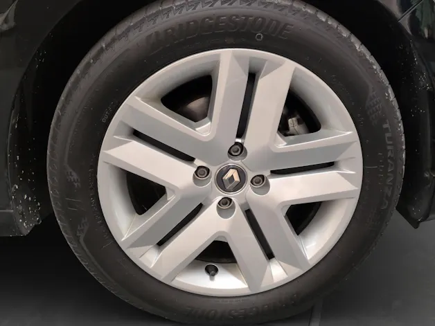 Renault Clio 1.6 E-Tech Zen