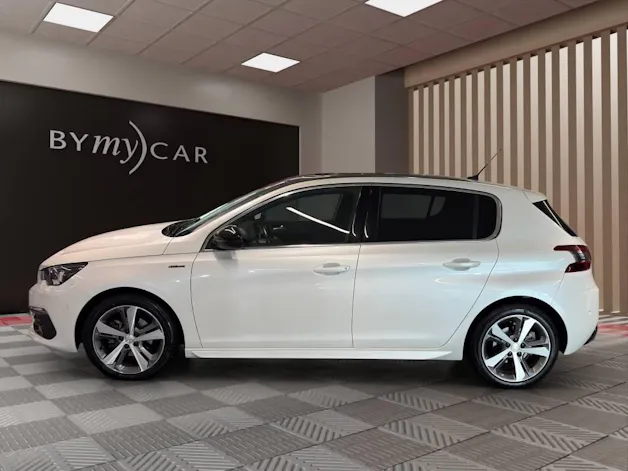 PEUGEOT 308 1.2 Pure Tech GT Line EAT8