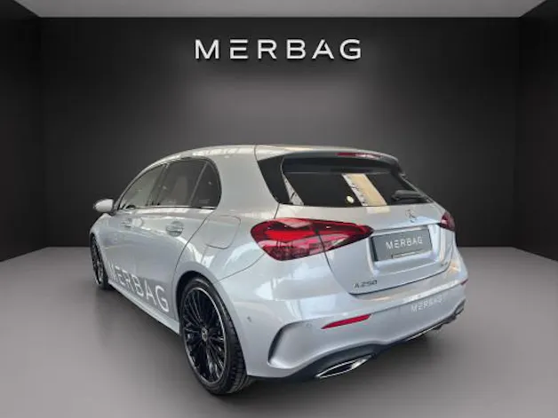 MERCEDES-BENZ A 250 4Matic 8G-DCT