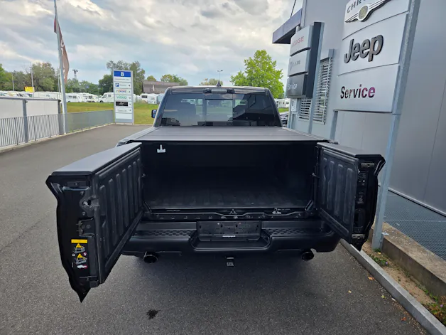 Dodge Ram 1500 5.7 V8 4x4 Rebel 396PS / 3.5T AHK