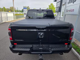 DODGE Ram 1500 5.7 V8 4x4 Rebel 396PS / 3.5T AHK