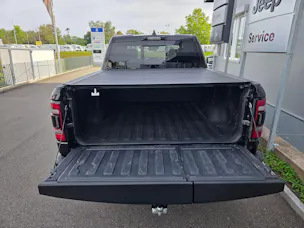 DODGE Ram 1500 5.7 V8 4x4 Rebel 396PS / 3.5T AHK