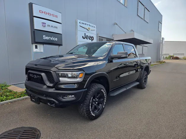 Dodge Ram 1500 5.7 V8 4x4 Rebel 396PS / 3.5T AHK
