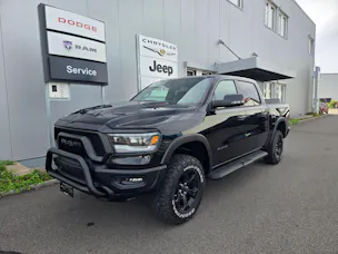 DODGE Ram 1500 5.7 V8 4x4 Rebel 396PS / 3.5T AHK