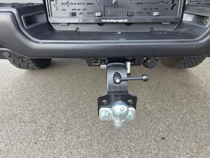 DODGE Ram 1500 5.7 V8 4x4 Rebel 396PS / 3.5T AHK