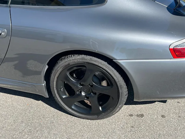 Porsche CARRERA