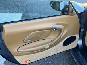 Porsche CARRERA