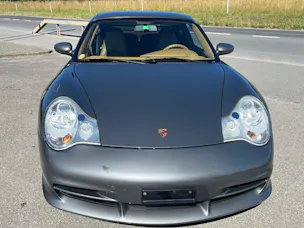 Porsche CARRERA